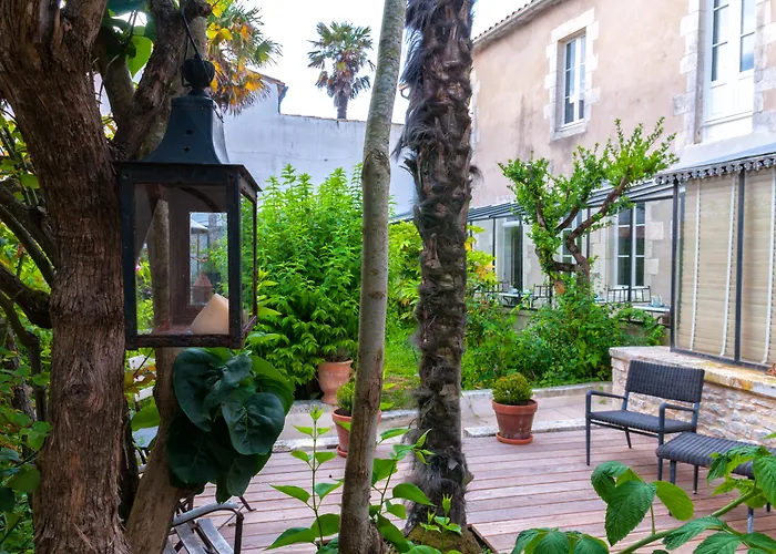 La Maison Douce