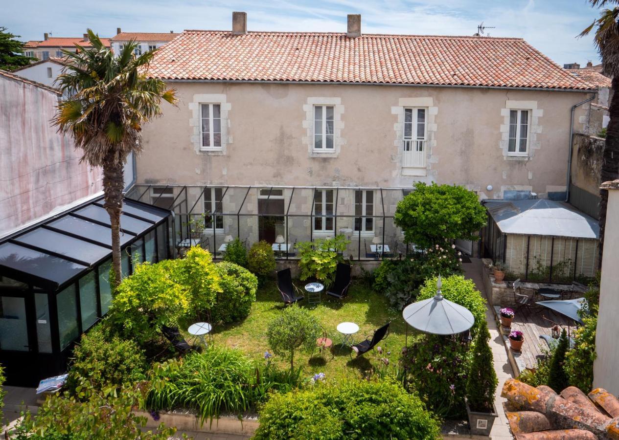 Hotel La Maison Douce