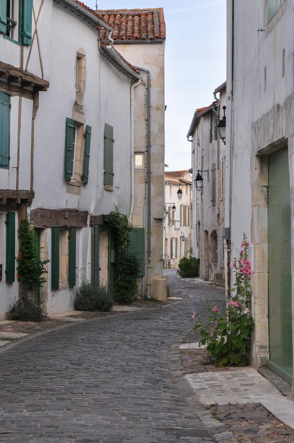 Hotel La Maison Douce