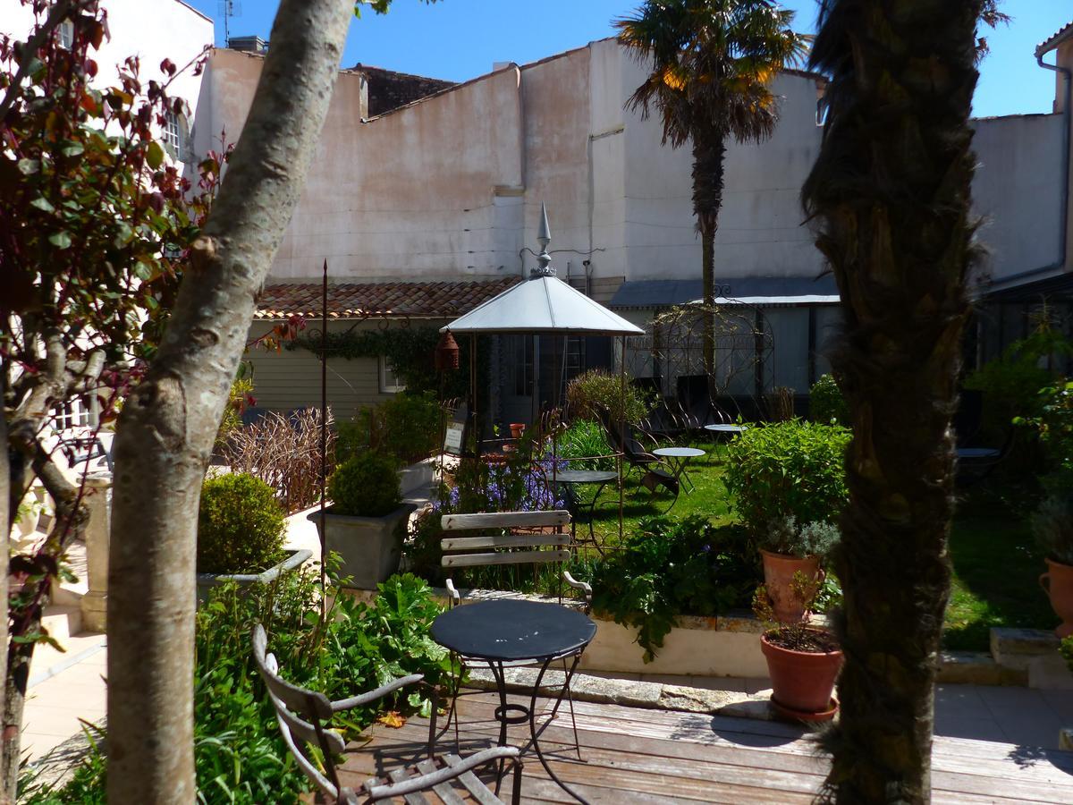 La Maison Douce
